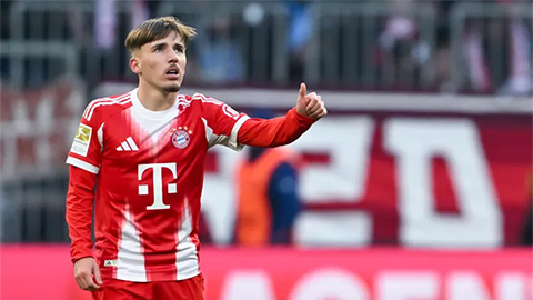Bayern Munich: Hãy nhớ tên anh là Lennart Karl!
